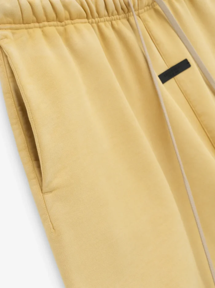 Essentials Heavy Fleece Short